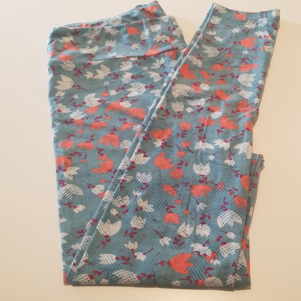 LuLaRoe TC Leggings 🌷